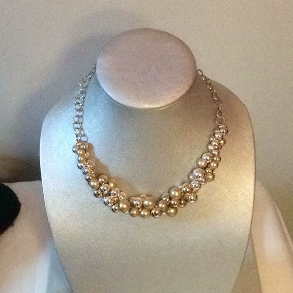 Liz Claiborne Silver & Gold Cluster Necklace - Picture 2 of 8